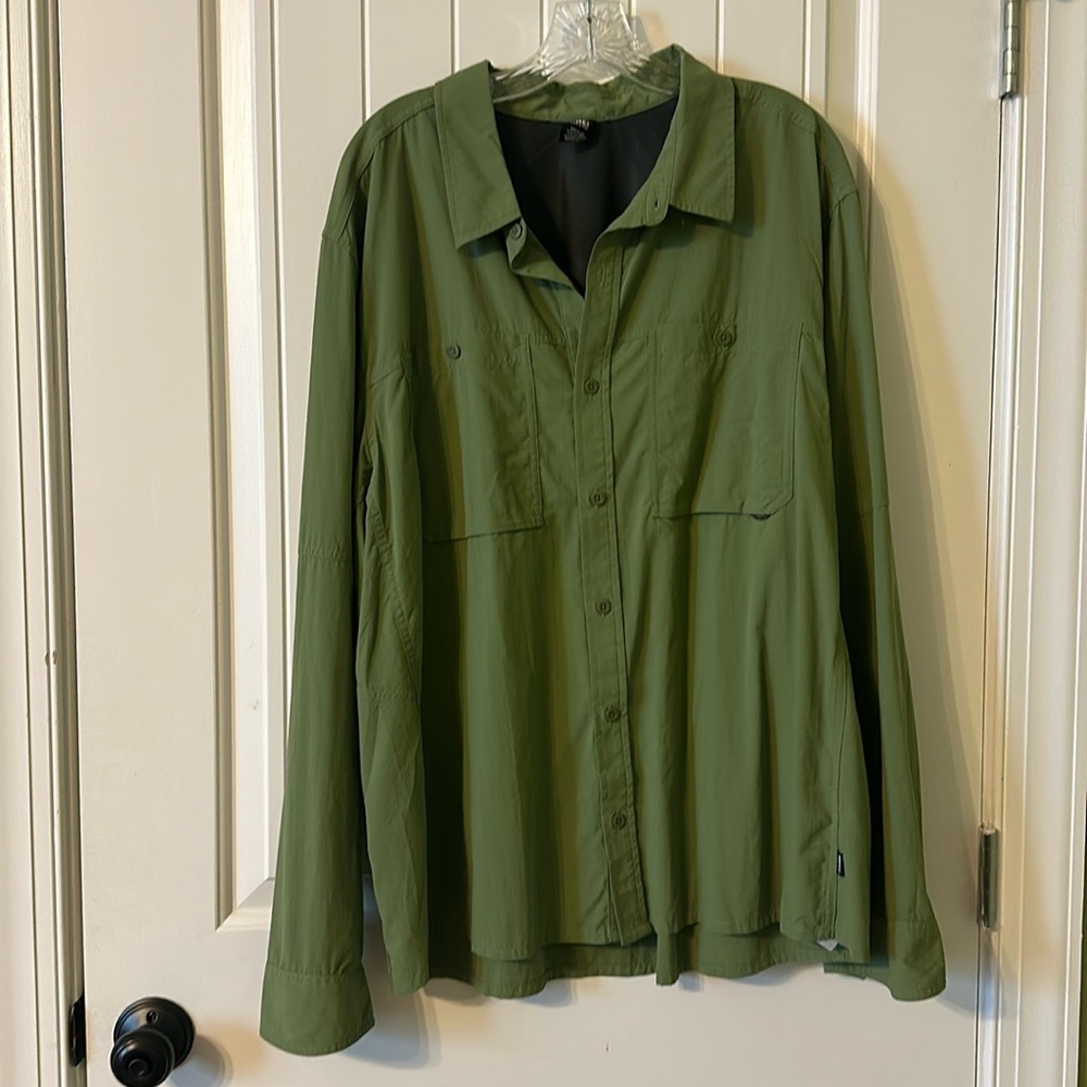 REI Co-Op Men’s Button Up